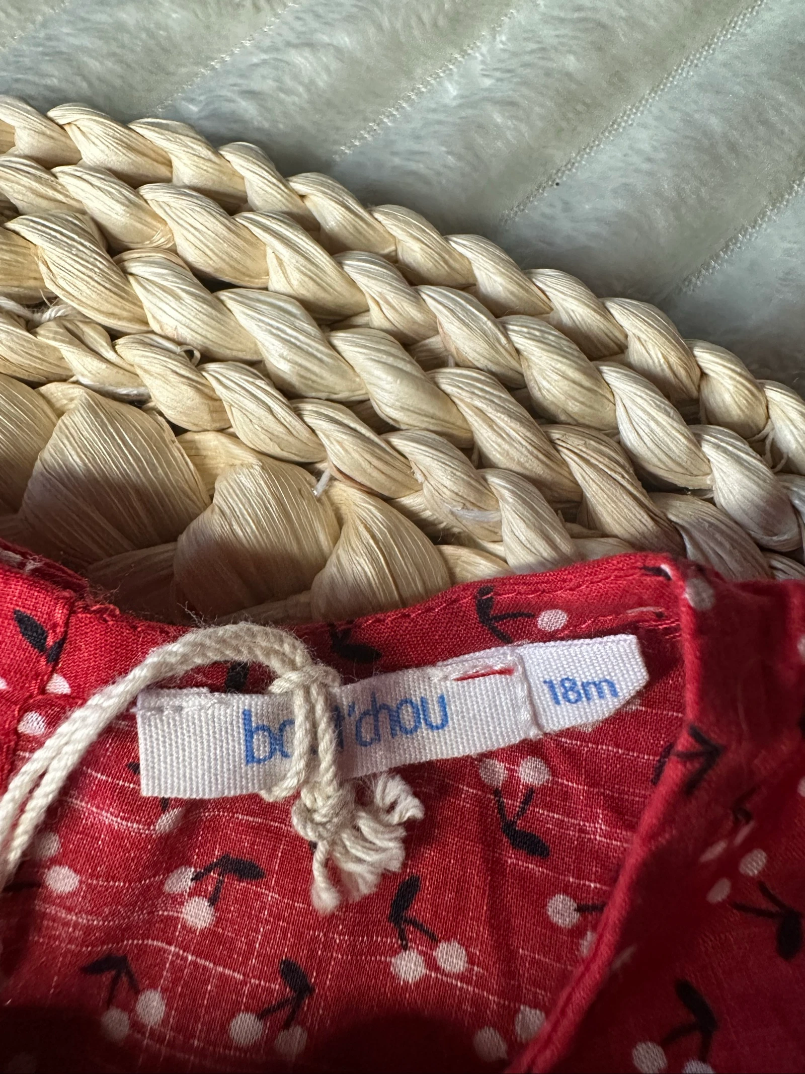 Vestido de manga corta y su culotte de 18 meses rojo con estampado de cerezas – photo 5